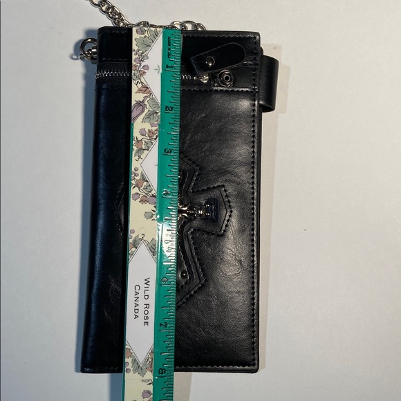 Goth Chain Wallet - Picture 6 of 6
